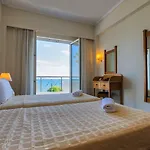 Aparthotel Divine & Kos Town