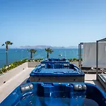 Aparthotel Divine & Kos Town