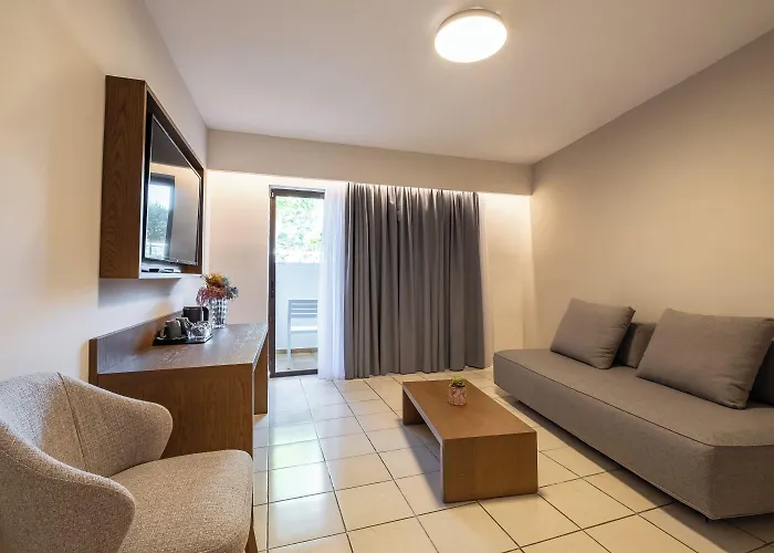 Aparthotel Divine & Kos