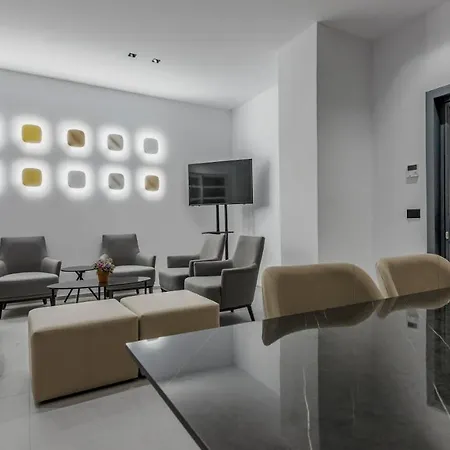 Апарт-отель Divine &