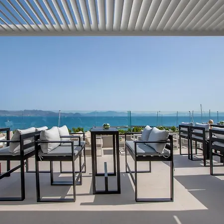 Divine & Hotel de apartamente 4*