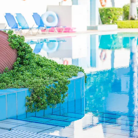 Divine & Hotel de apartamente 4*