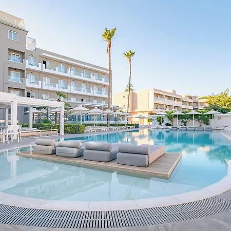 Apart Otel Divine & İstanköy