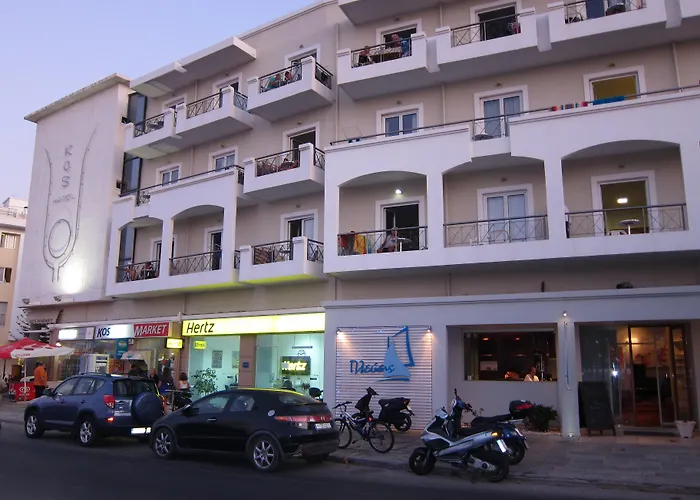 Divine & Apartmanhotel 4*