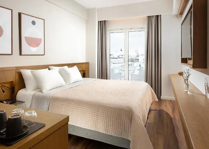 Apartmanhotel Divine & 4*